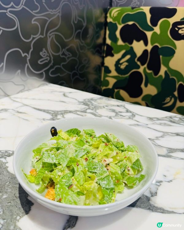 尖沙咀打卡BAPE 猿人Cafe