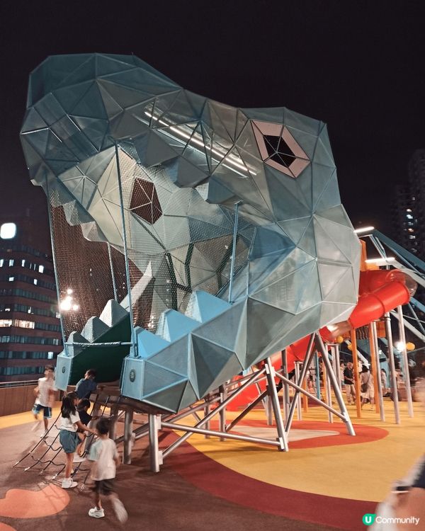 沙田新城市廣場：恐龍樂園，佔地3.5萬平方呎、以恐龍為主題的...