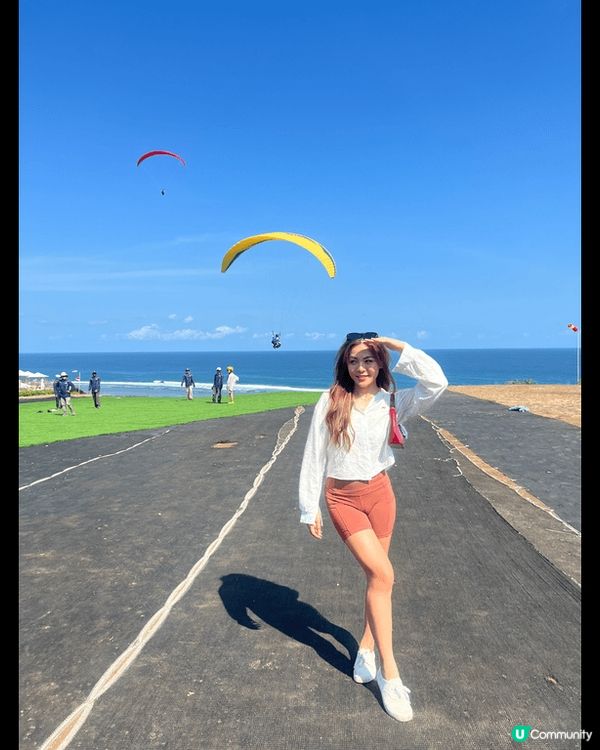 這個地方是峇里島的照片記錄展示了我上山下海的記錄，展示了從日...