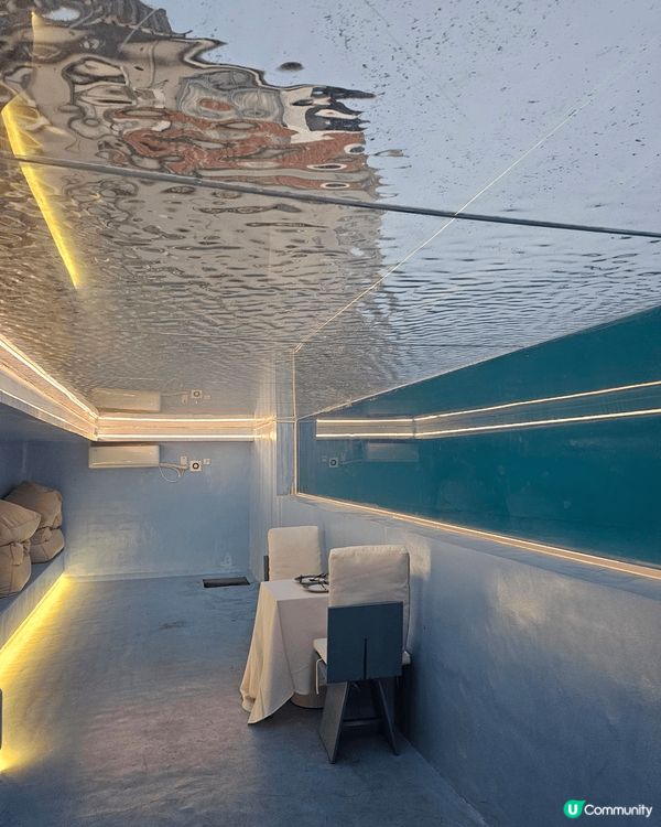 這是深圳的南澳，不同的地點有不同的感覺。有些地方像香港的長洲...