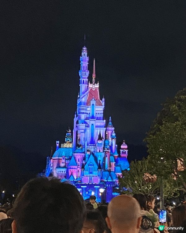 去迪士尼最喜愛?3個打卡景點，夜晚既城堡好浪漫，早上既城堡好...