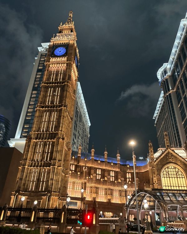 五光十色～置身於外國～不同角度影出不同的感覺～令人瘋狂打卡～...