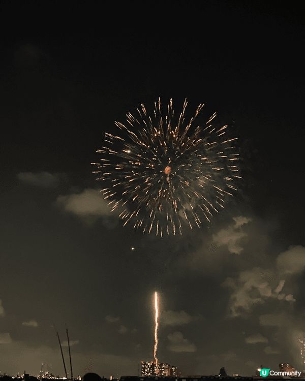 日本擁有四季的自然之美，春天的櫻花、夏天的煙火、秋天的紅葉、...