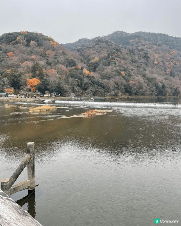 美麗景色，令人感到輕鬆愉快。心情愉快