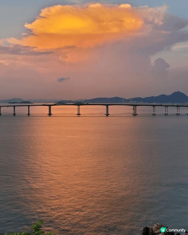 大澳：吹著風，等夕陽西下。感受天地之間，人類的渺小。