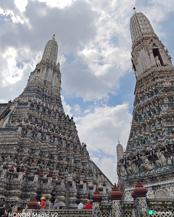 泰國鄭王廟是一個很有歷史典故的地方。鄭王是泰國歷史上第一個華...