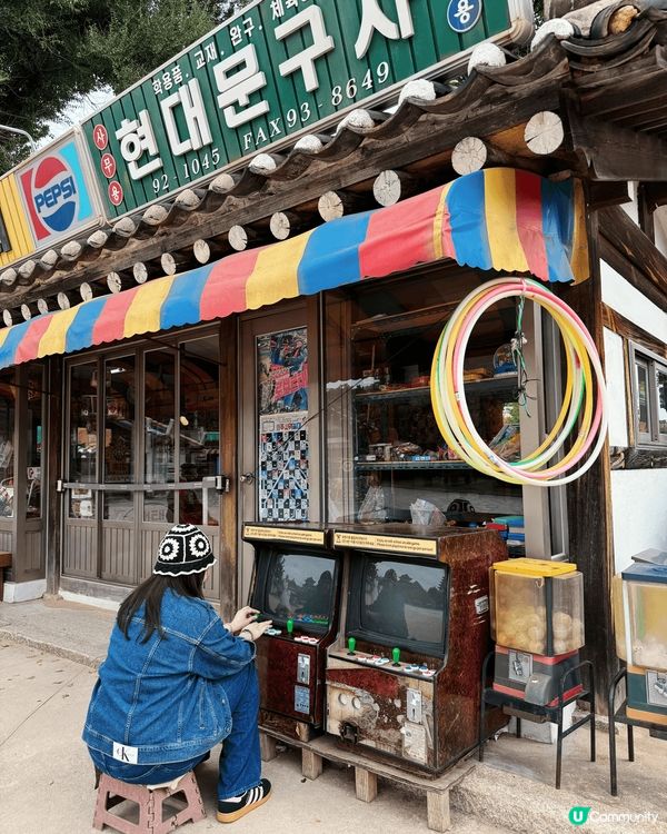 這??是首爾景福宮旁的國立民俗博物館中的一個小展區，講述韓國...