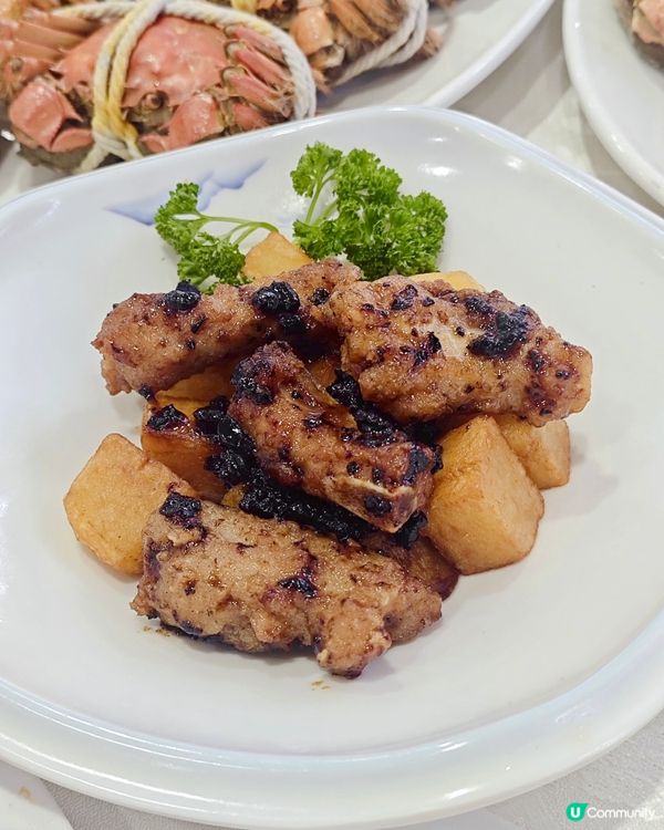 作為蟹迷💗襯住仲有大閘蟹梗係要去大吃🦀放肆一下啦😍富臨皇宮嘅...