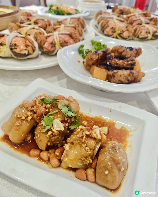 作為蟹迷💗襯住仲有大閘蟹梗係要去大吃🦀放肆一下啦😍富臨皇宮嘅...