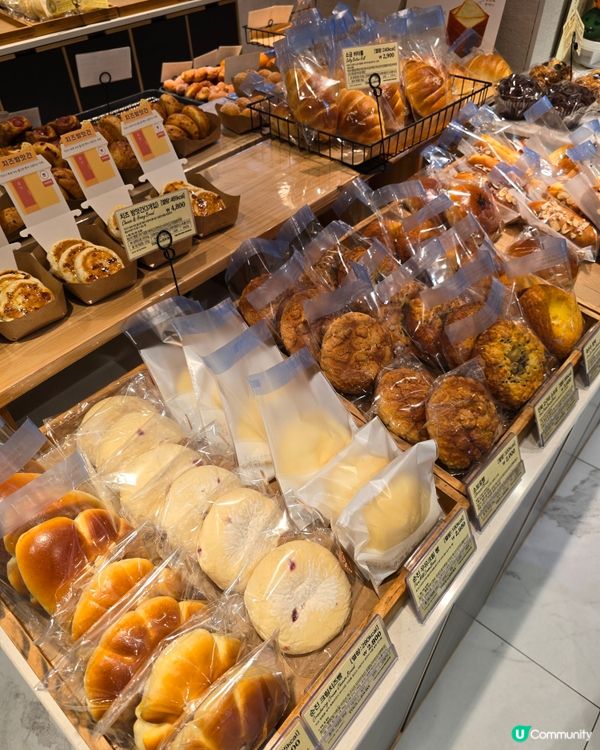 韓國麵包店🥐  金秀賢代言！😋  明洞必食！