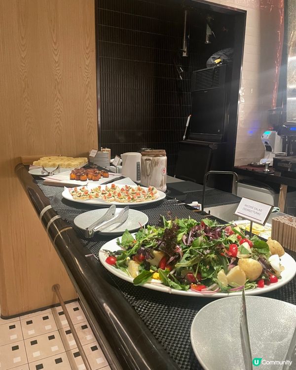 銅鑼灣人氣Semi Buffet Lunch 