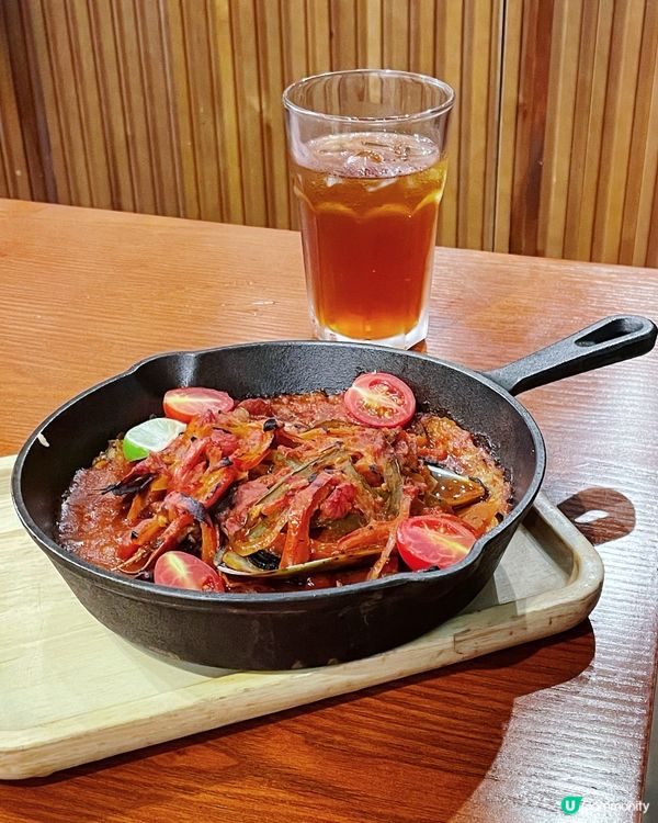 ✨舒服好坐文青Cafe 燉飯羊架皆出色！✨