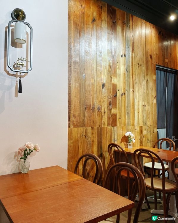 ✨舒服好坐文青Cafe 燉飯羊架皆出色！✨