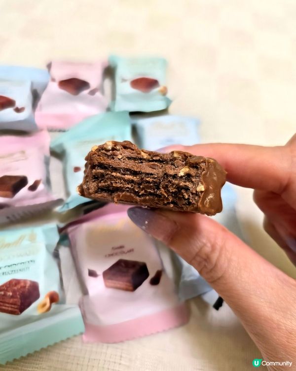 瑞士蓮 Lindt 精選什錦朱古力威花😋💕