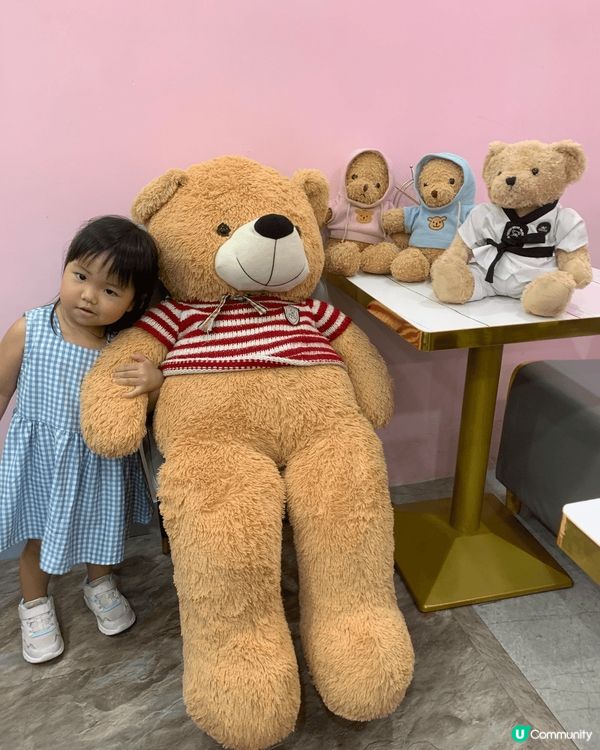 大型bear bear公仔，大人細路都咁鐘意，影相打卡一流