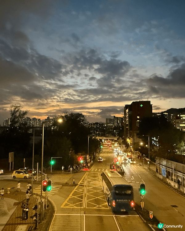 浸會大學條天橋真係好靚??