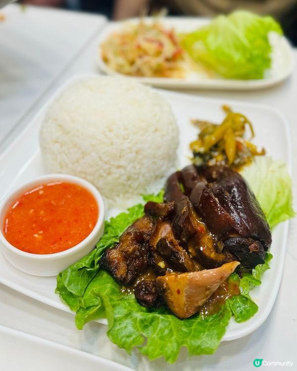 旺角鬧市間圪立不倒泰菜小館🇹🇭