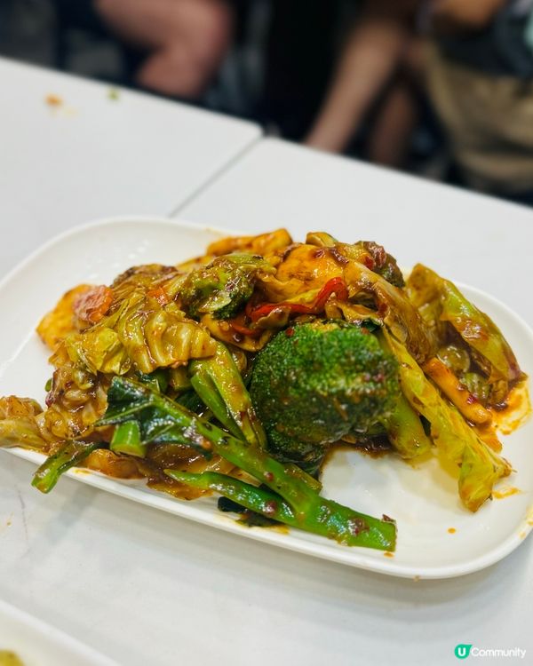 旺角鬧市間圪立不倒泰菜小館🇹🇭