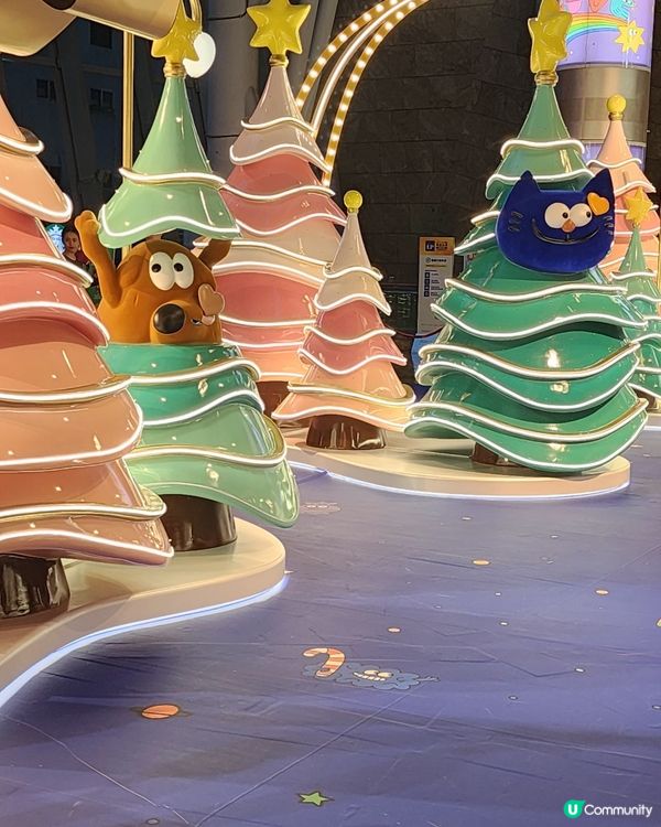 朗豪坊🩷 NINA DZYVULSK抱抱聖誕 