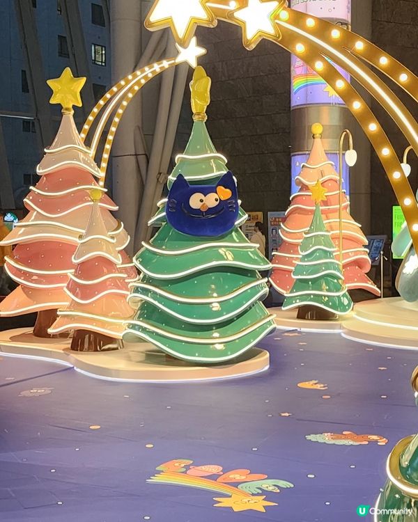 朗豪坊🩷 NINA DZYVULSK抱抱聖誕 