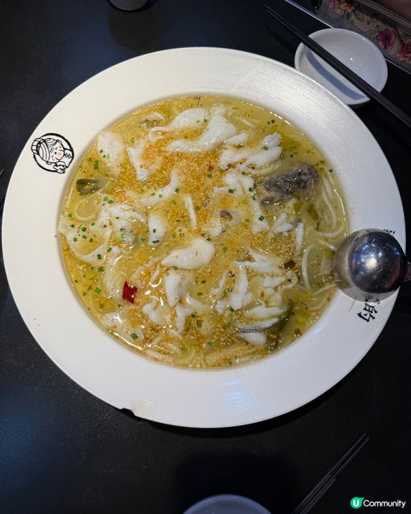 落馬洲口岸過關🐎皇廷廣場酸菜魚🐟😋