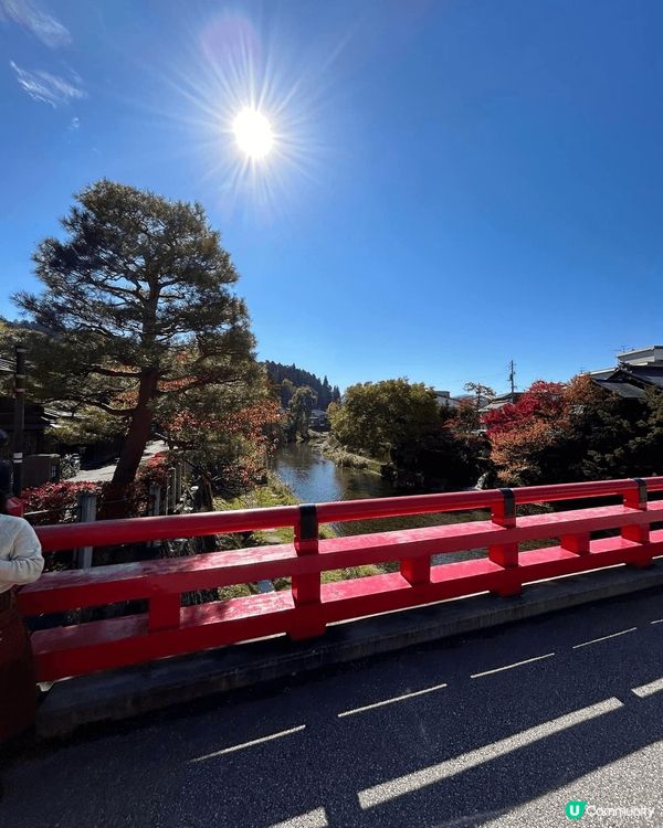 日本上三之町，又稱「飛驒高山小京都」，有各式特色的商店，如酒...