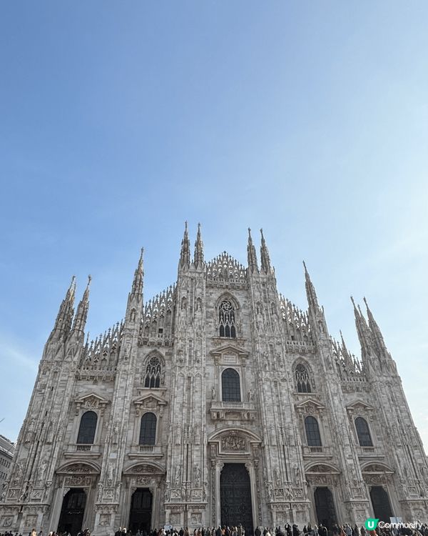 去咗意大利嘅羅馬參觀競技場，正常宏偉。然後去了威尼斯，被水包...