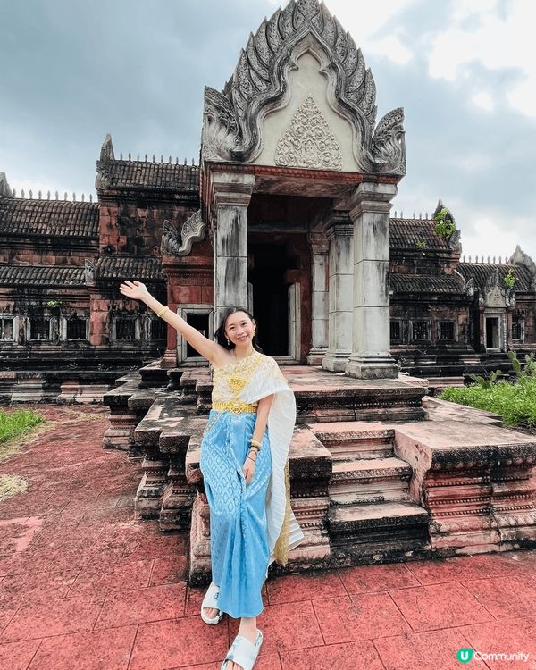 這是位於曼谷近郊的暹羅古城，地方超級大，還可以穿上傳統泰服及...