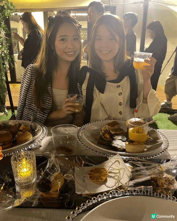 1-2: 位於西貢海旁嘅酒bar，望住藍天同大海 飲住coc...