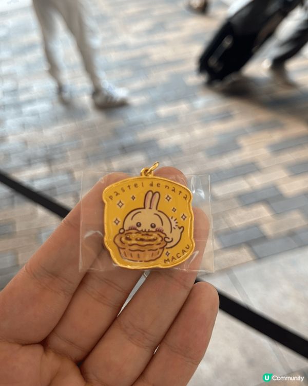 去澳門一日遊買手信見到主教巷既旅遊紀念品中心有chiikaw...