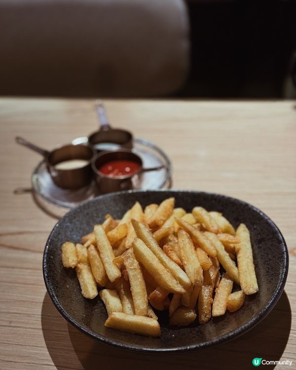 🥂◜ Aroma Wine Bistro ◞ ෆ​ 