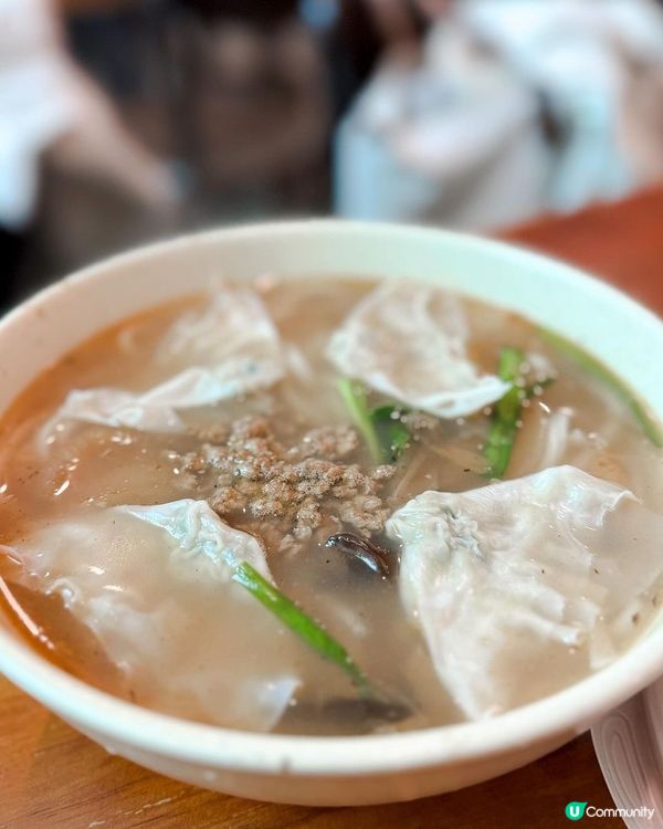 明洞餃子🥟食評:份量十足但皮薄餡靚?🤔