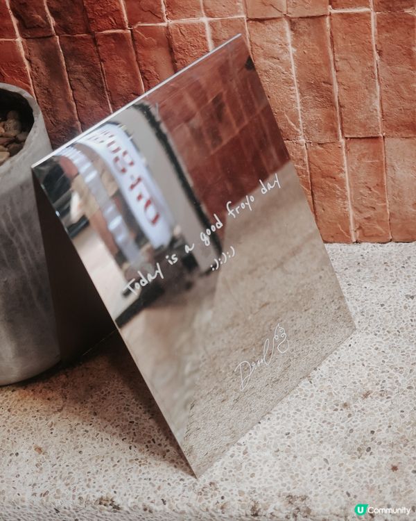 / 𝒇𝒓𝒐𝒛𝒆𝒏界寵兒 /