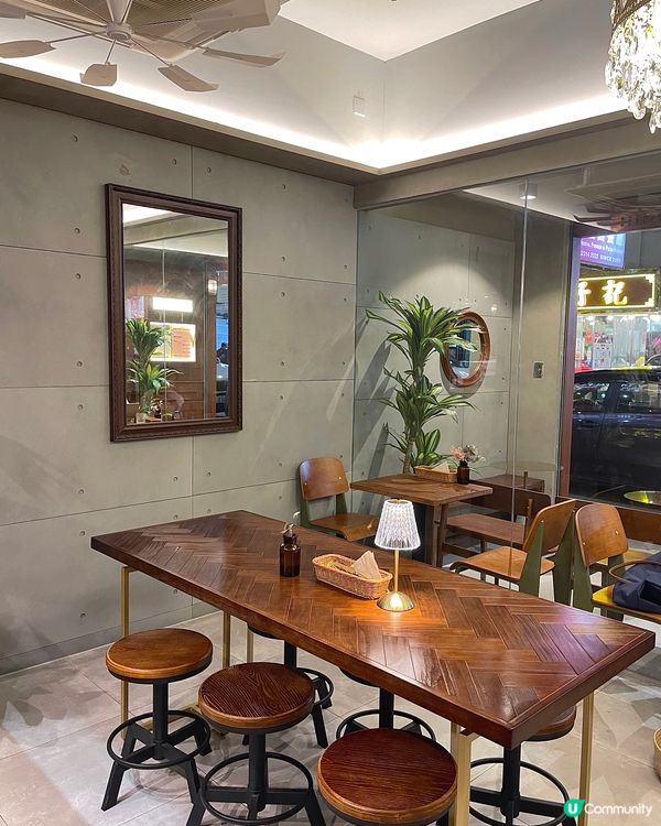 佐敦廟街木系cafe✨必食巴斯克開心果芝士蛋糕💚