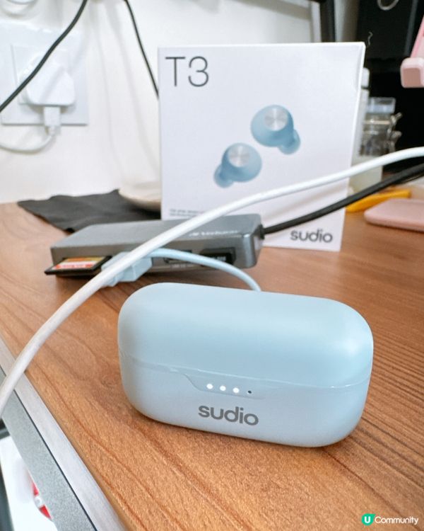 🎧 輕巧耳機，隨時出街！ 