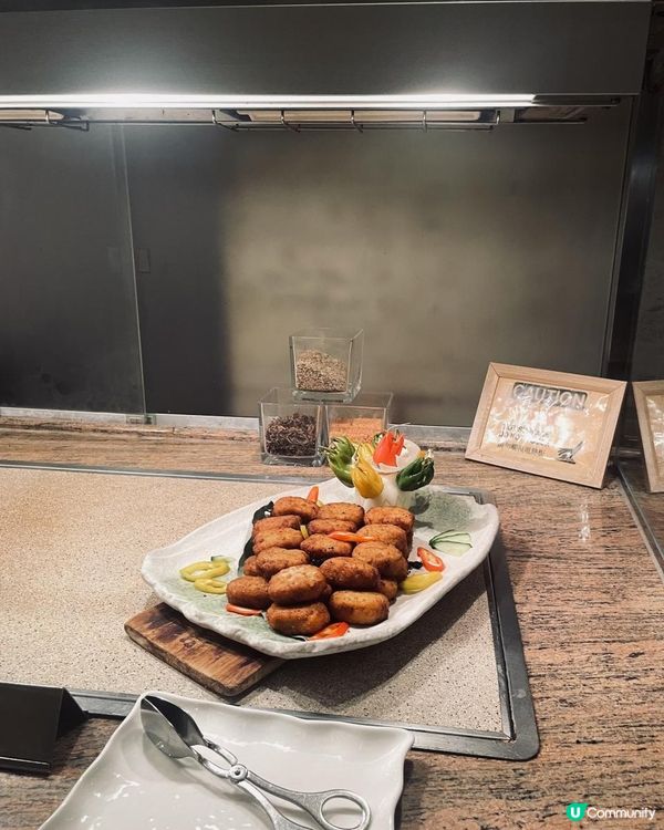 ✨都會海逸酒店「蟹舞霜華」自助晚餐✨