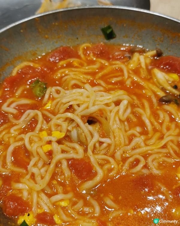 濃香蕃茄湯底，一定要試