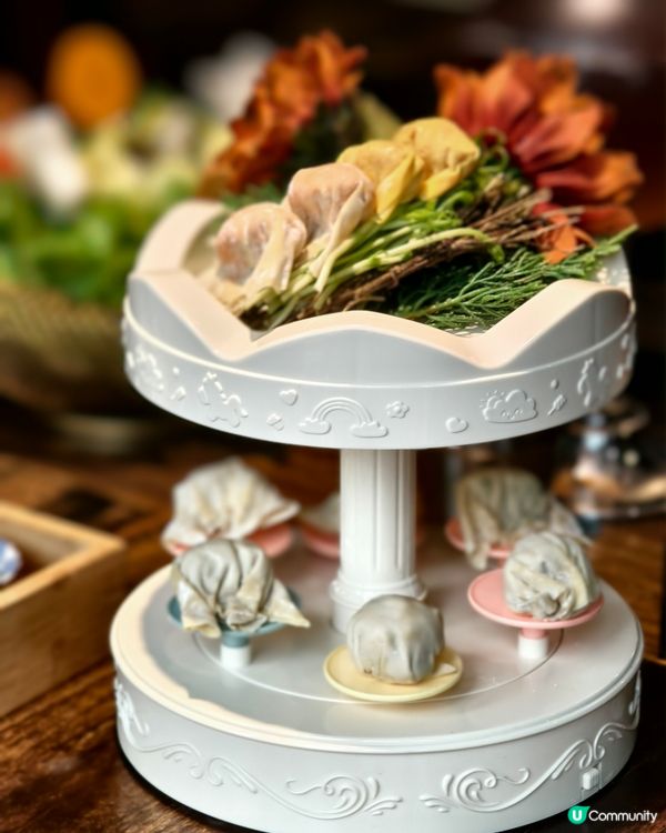 土耳其風裝修火鍋店，餃子拼盤有驚喜