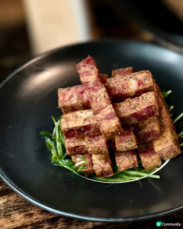 土耳其風裝修火鍋店，餃子拼盤有驚喜
