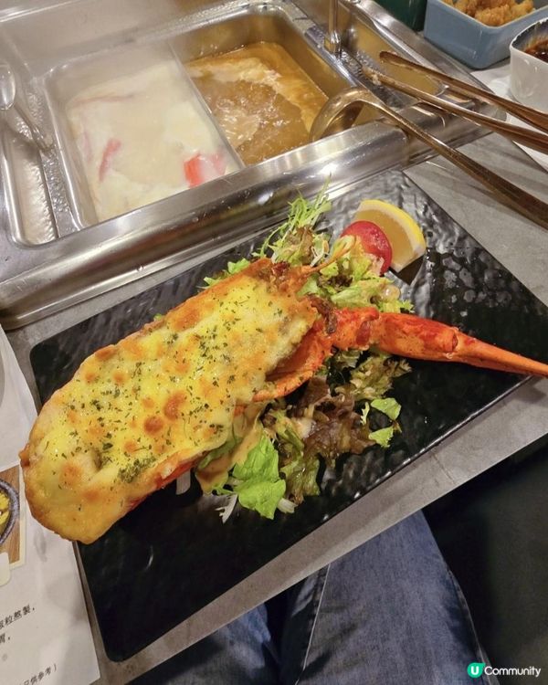 七小時火鍋加嘆海鮮拼盤、佛跳牆及酸菜魚