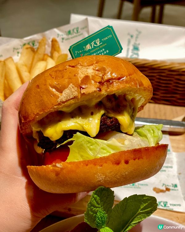 ✨香港🇭🇰-⚠️💬竟係漢堡最好食⁉️💢窩夫定班戟📣見內文🔍