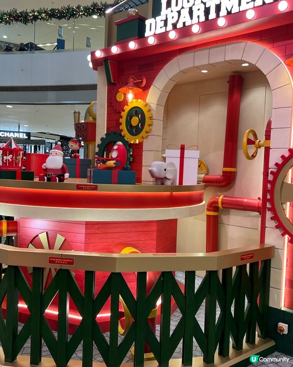 Ifc 聖誕佈置，仲有聖誕老人吸印仔