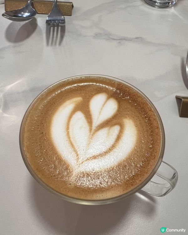 中環午餐推薦😋脆皮鴨髀咖喱飯+香蕉合桃雪糕🤤🤤正到冇得彈