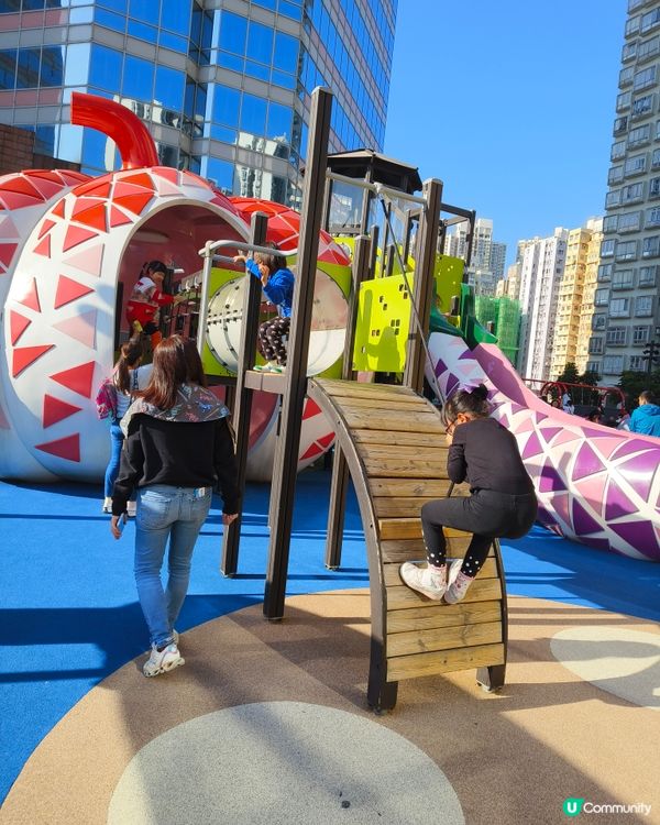 聖誕到處走一下---聖誕中的新都會廣場