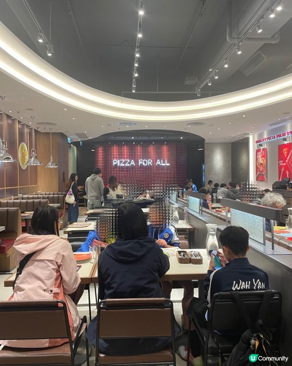 Pizza Hut 冬季限定芝士火鍋