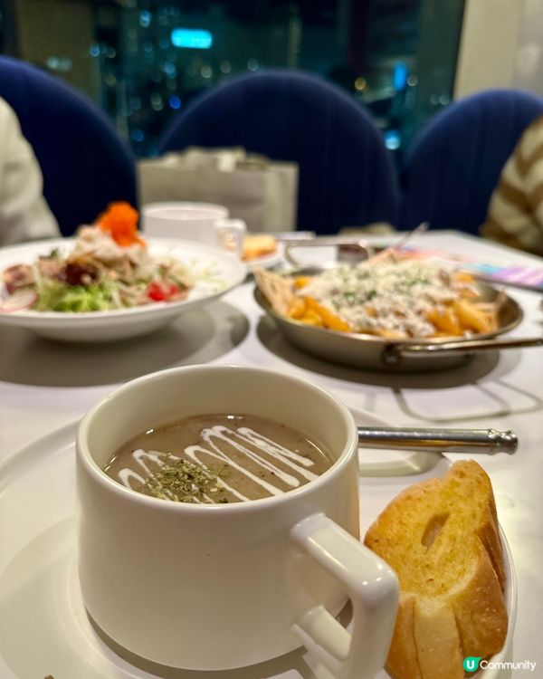 Homeland 樓上cafe (旺角 彌敦道) 