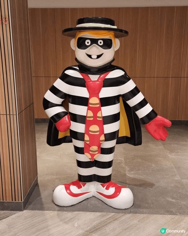 麥當勞叔叔，滑嘟嘟，漢堡神偷，小飛飛，佢哋係屬於世界各地嘅人...