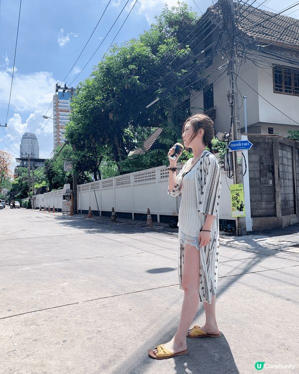 每次旅行每個街角都是打卡熱點，特別是東京鬧市的馬路，而泰國長...