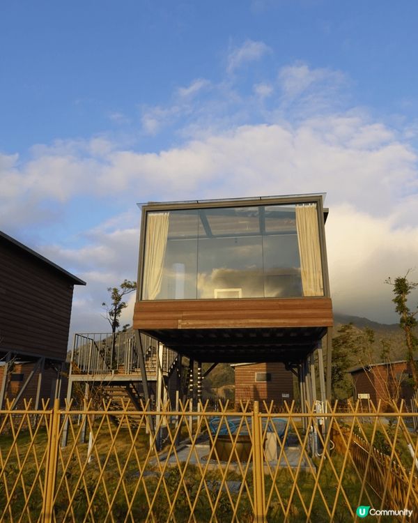 嶺南紅葉世界景色優美，天空之鏡和天梯都是打卡好地方。入住獨立...