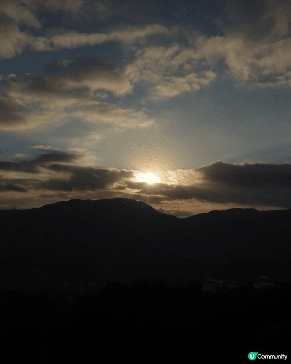 嶺南紅葉世界景色優美，天空之鏡和天梯都是打卡好地方。入住獨立...